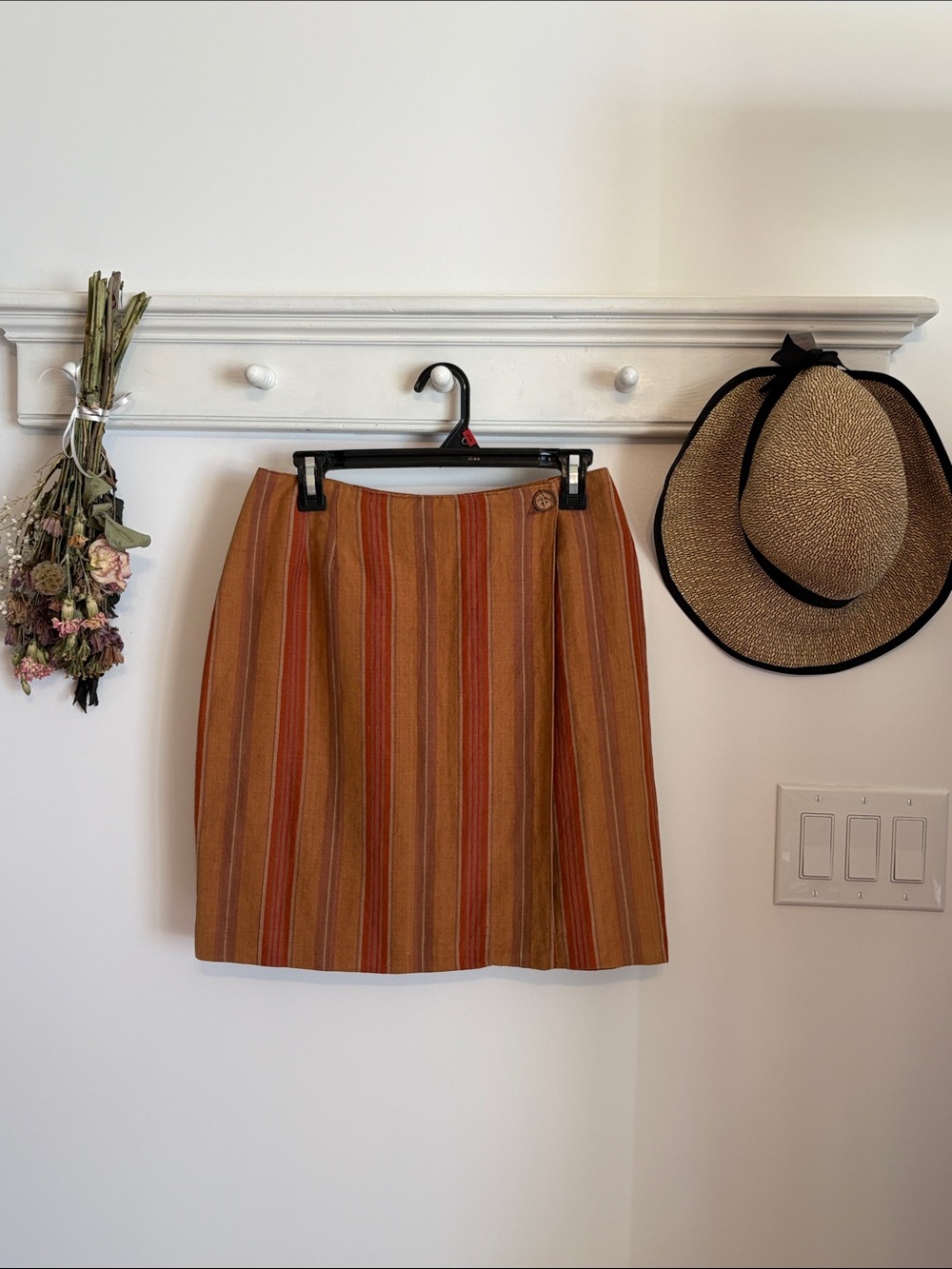 Vintage Daniel Hechter Vertical Stripe Mini Skirt in Rust and Tan